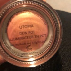 Utopia Illuminator